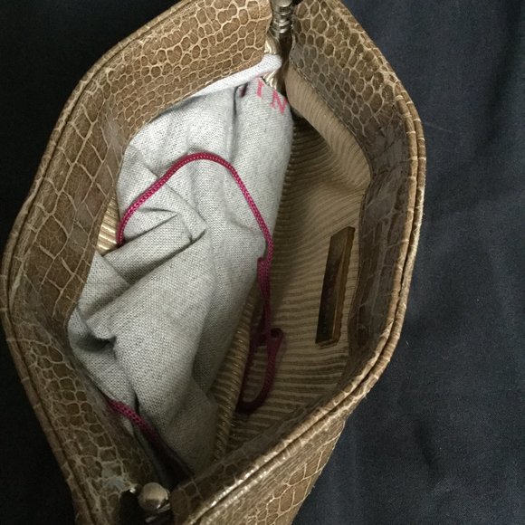 FINAL SALE 🌸Lauren Merkin Bag - Clutch - Picture 7 of 9